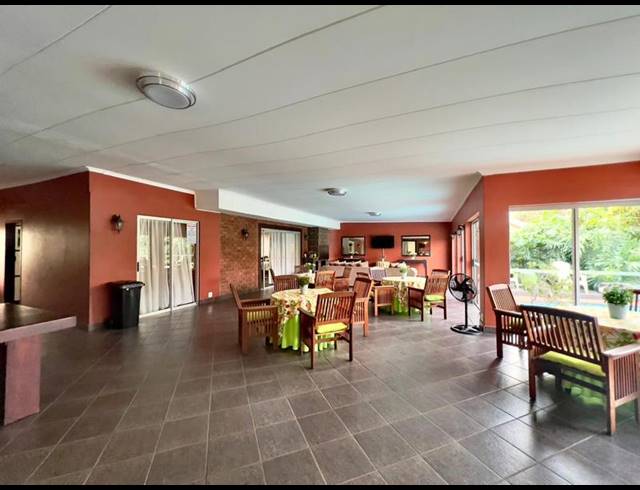 12 BEDROOM HOUSE FOR SALE IN HAYFIELDS